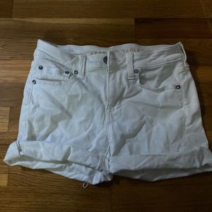american eagle white jean shorts